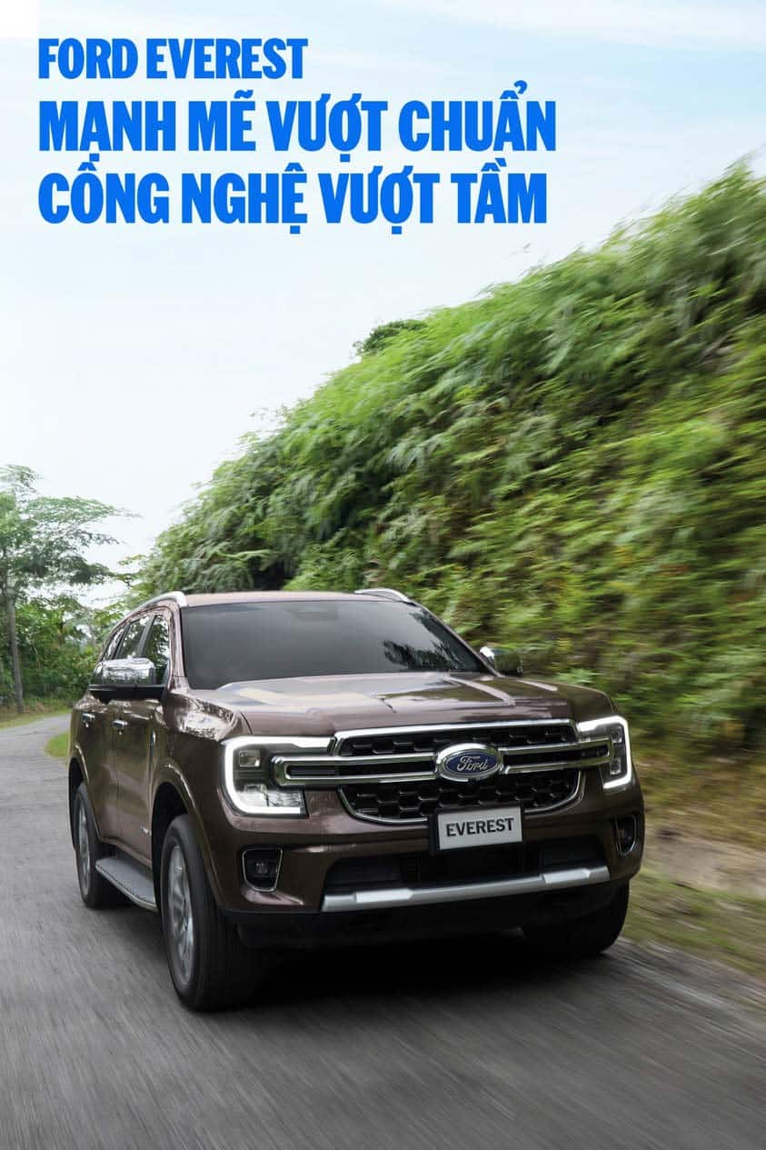 gia xe ford everest titanium