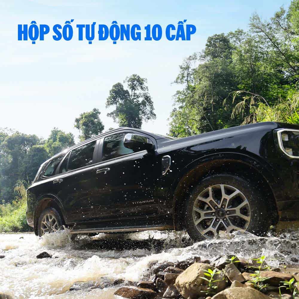 gia xe ford everest titanium