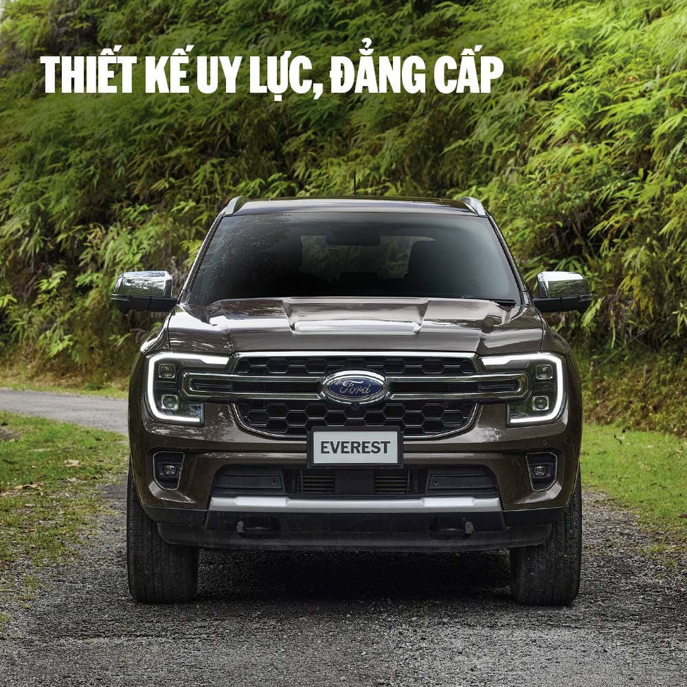 gia xe ford everest titanium