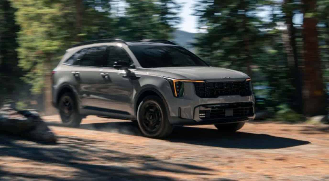 doanh so SUV hang D thang 3/2026