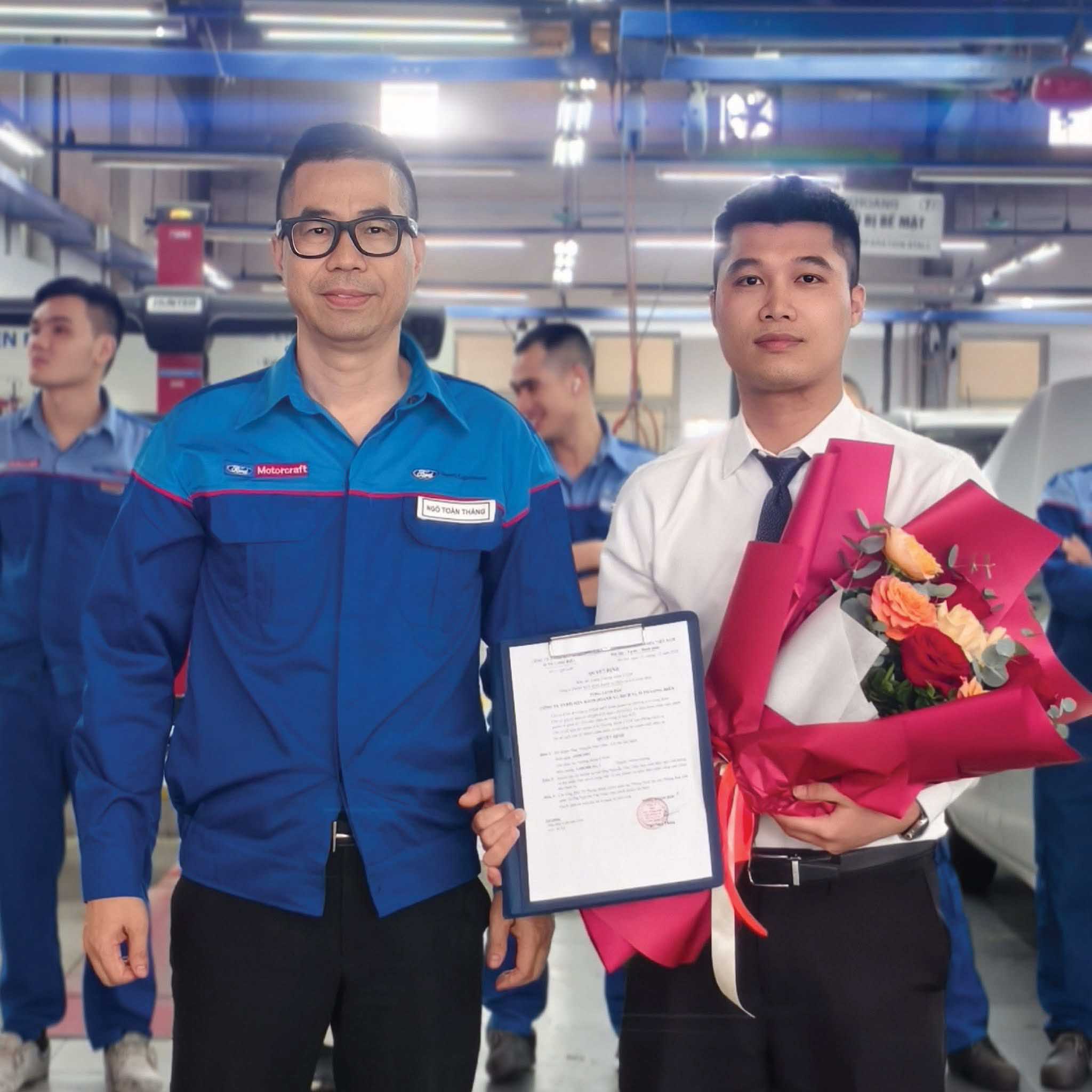 quyet dinh bo nhiem can bo ford long bien