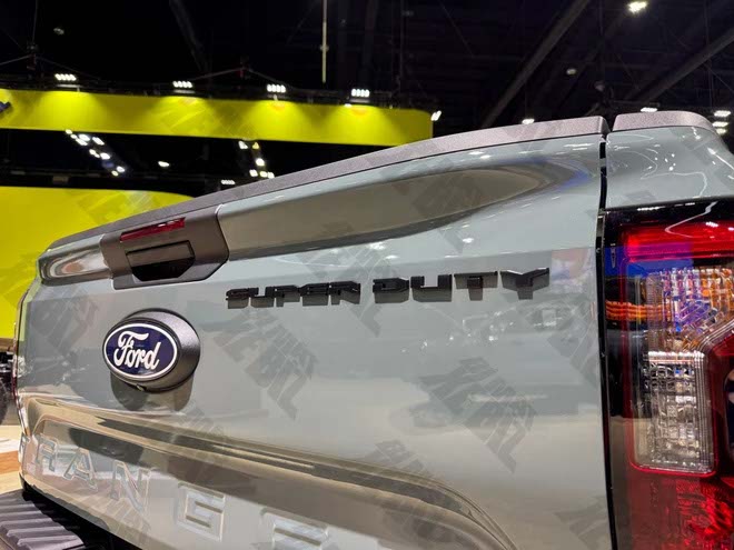 Gia Xe Ford Ranger 2026 - Ford Long Bien