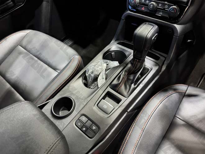 Gia Xe Ford Ranger 2026 - Ford Long Bien