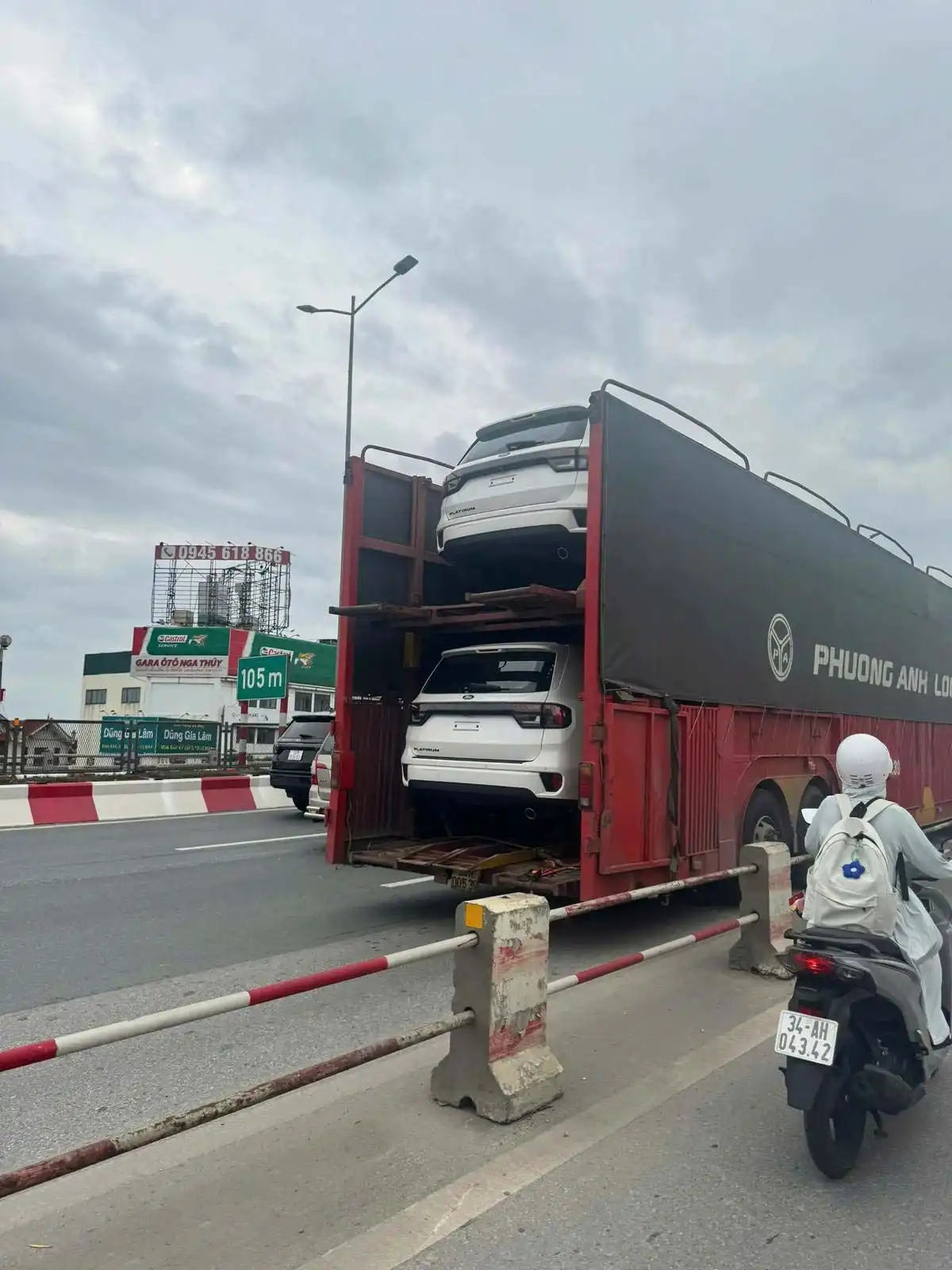 Ford Everest Platinum 2026 May Xang
