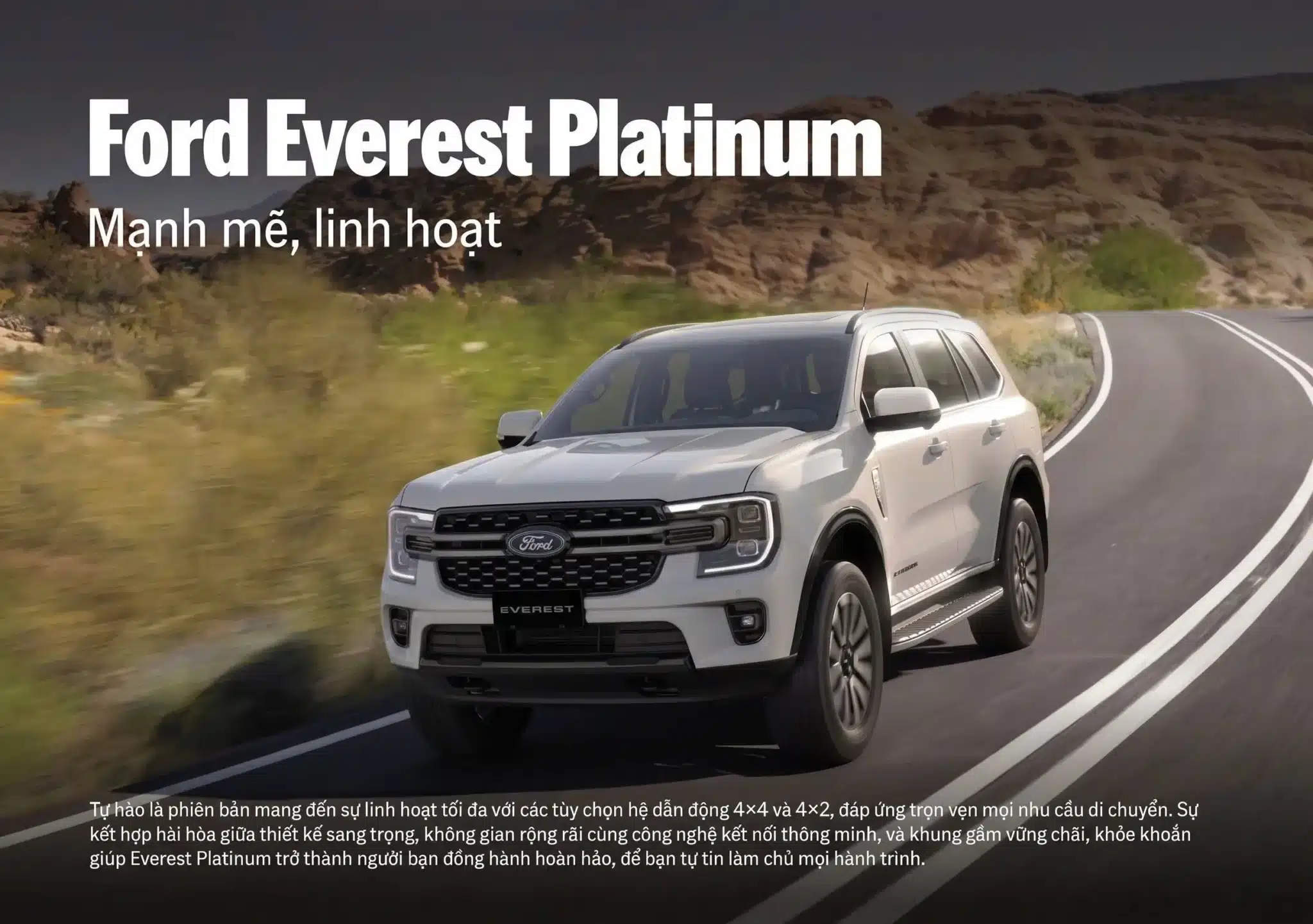 Banner Ford Everest Platinum màu trắng kèm chữ Mạnh mẽ linh hoạt trên đường nhựa